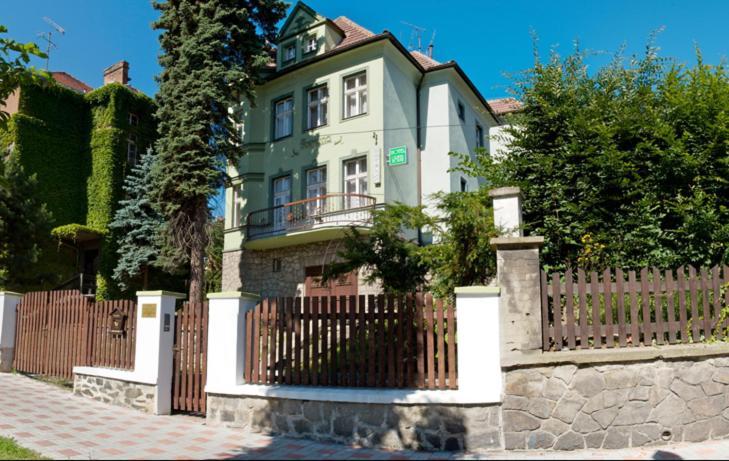 Hotel Green House Teplice Esterno foto